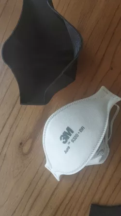 Case 3M AURA Mask