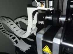 Ender 3 v2 attachment for bed and Z chains, Z chain connection extended, +details of my cable chain system