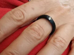 Parametric Ring with Socket for a Rhinestone