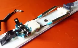 TELEMARK SKI BINDING FOR PLUM