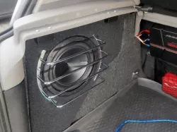 VW Golf 4 Subwoofer Fit-Box Holder