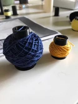Bobbin & Holder