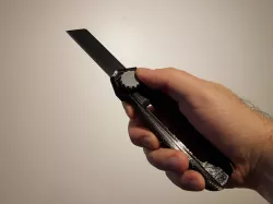 Box cutter, rounded bolt mod