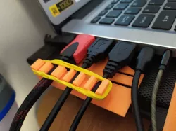 Laptop Cable Stabilizer