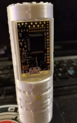 Lightsaber Chassis CFX for MHS 1.25in.stl
