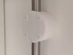 Pipe mounting bracket