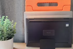 Quad Vertical Laptop Stand