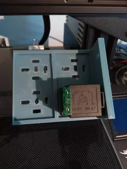 Relay holder remix for fused relays
