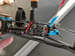 AirbladeUAV Transformer mini antenna mount/guide light