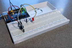 Arduino Uno Breadboard Holder with Tray