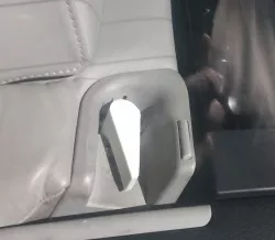 AUDI A4 B6 bench lever
