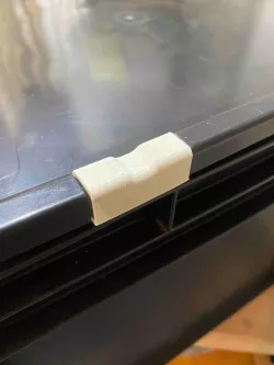 AUER BOX Hinge