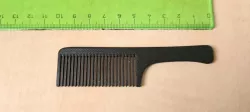 Beard comb