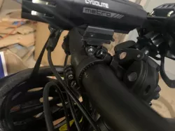 Blendr Mount and Compatible Light Mount for Cygolite Metro 850
