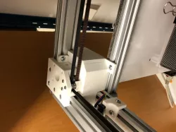 BLV MGN CUBE STEPPER FENCE ISOLATOR