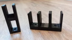 handguns stand