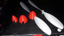 Propeller spinner plane Yak-3 rubber band model