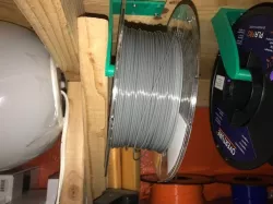 Under workbench Filament hanger