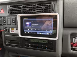 VW T4 Raspberry Pi 7" touchscreen adapter
