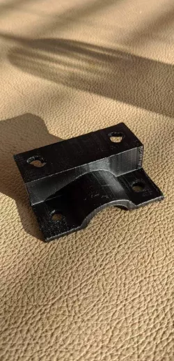 Yamaha MT-07 Bar Riser Bracket for Dash Relocate