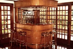 bar
