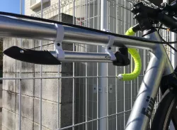bike pump attachment