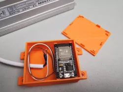 ESP32 Box for WS2811 Lights