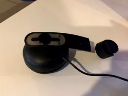 HTC Vive Deluxe Audio Strap Earpiece Fix