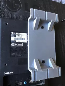 MONITOR WALL MOUNT