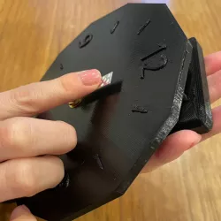 touch clock2 