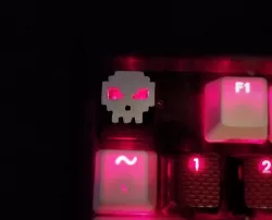 8bit Skull Keycap open eyes(backlit)