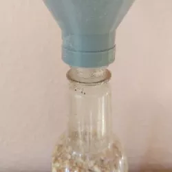 Fast Flow Bird Seed Funnel
