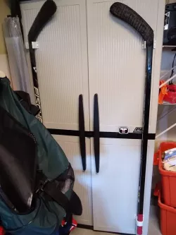 Hockey stick mount