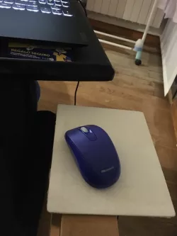 Mesa para raton ,acople rápido al Sillón POÄNG Sillón