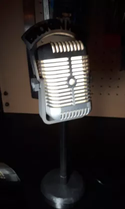 Retro Microphone Lamp