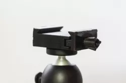Tripod quick release adaptor (arca swiss)