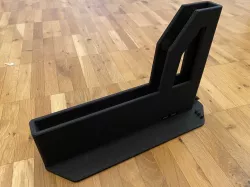 Vertical Stand for MacBook Pro 13"