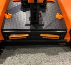 XL back panel with grills, 50mm wider