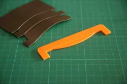 Customizable card pocket template for leather wallets