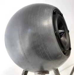 Desktop loudspeaker on tripod