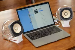 Glass spherical speaker