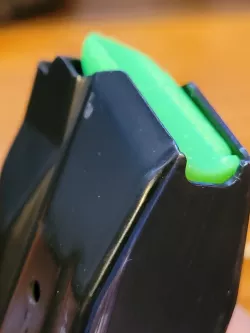 Magazine adaptor for 9mm luger 
