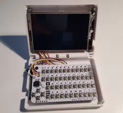 portablePy - a 10x8cm clamshell computer running micropython