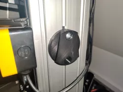 Simucube 2 Wheel Holder for M8 Bolts - Rig Mount