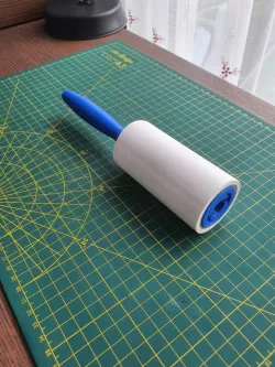 The Lint Roller - IKEA Bastis
