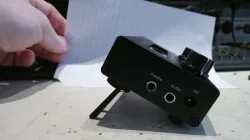 Tilting feet for QRP-Labs QCX-Mini case