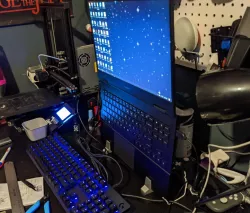 Vertical Open/Closed Laptop Stand