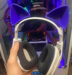 Astro A40 Cat Ears: Slide in place two piece
