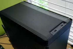 Cooler Master NR200 Case Top Hat Spacer