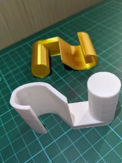 Headphones wardrobe hook